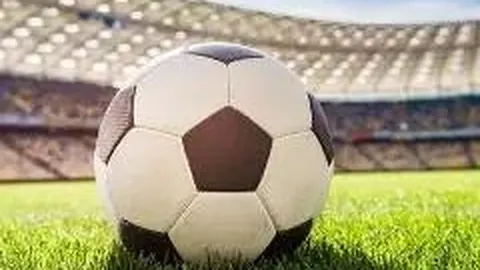 明星直播带货翻车频发，重金投入商家变“韭菜”现象引关注